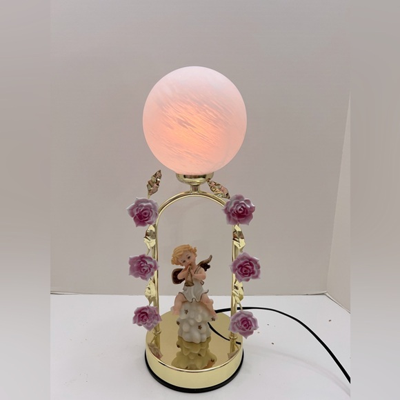 New Cherub/Fairy Touch Lamp - Picture 1 of 7